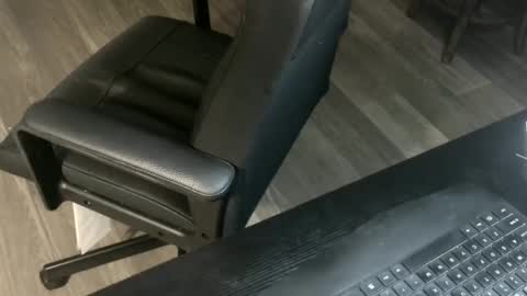 Bob online show from April 2026 04:18:01 AM