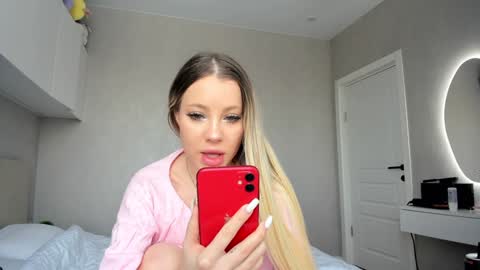 Snapshot of patricia_bloom chatting on January 2025 06:54:01 AM patricia_bloom online show from January 2025 06:54:01 AM