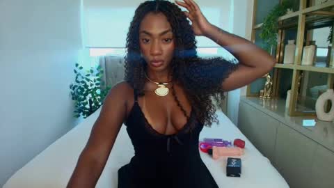 Patricia Rossi online show from February 2026 12:08:01 PM