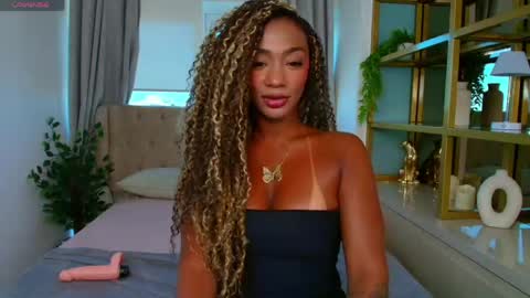 Snapshot of patricia_rosse21 chatting on April 2026 11:27:01 AM Patricia Rossi online show from April 2026 11:27:01 AM