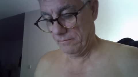 patrick5275 online show from September 2025 05:20:02 AM