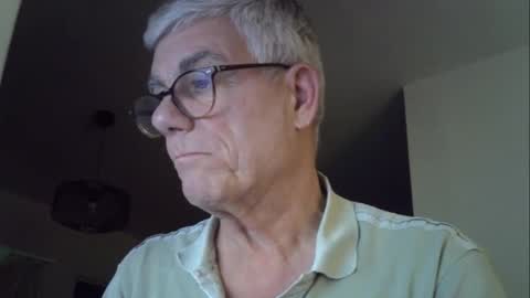 Snapshot of patrick5275 chatting on December 2025 08:35:01 PM patrick5275 online show from December 2025 08:35:01 PM