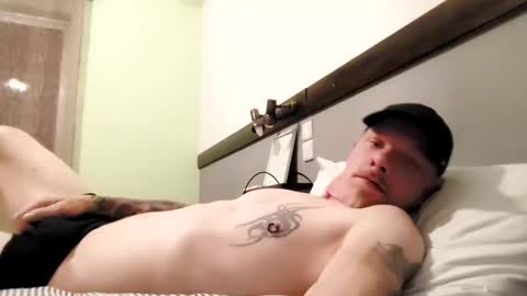 Snapshot of patrickgauvreau666 chatting on November 2025 06:57:02 PM Charles Tremblay online show from November 2025 06:57:02 PM