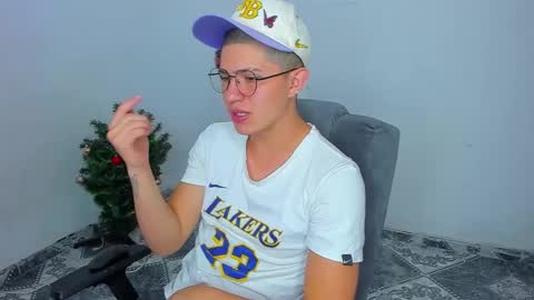 Snapshot of patrik027 chatting on January 2025 07:28:02 PM .... online show from January 2025 07:28:02 PM