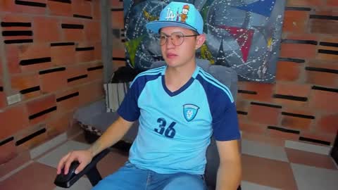 Snapshot of patrik027 chatting on February 2025 02:02:01 PM .... online show from February 2025 02:02:01 PM