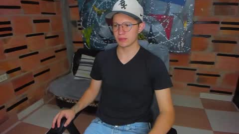 Snapshot of patrik027 chatting on February 2025 12:54:01 PM .... online show from February 2025 12:54:01 PM