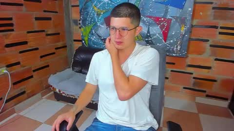 Snapshot of patrik027 chatting on February 2025 12:20:01 PM .... online show from February 2025 12:20:01 PM