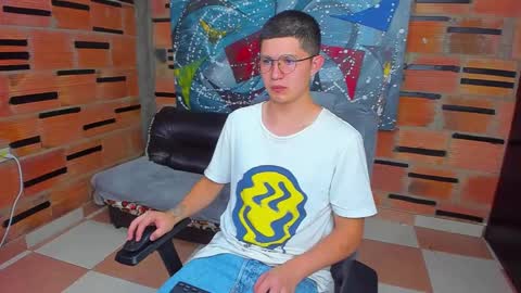 Snapshot of patrik027 chatting on March 2025 09:42:02 PM .... online show from March 2025 09:42:02 PM