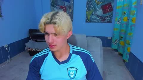 Snapshot of patrik027 chatting on November 2025 07:41:01 AM .... online show from November 2025 07:41:01 AM