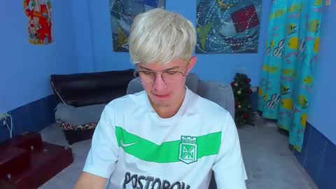 Snapshot of patrik027 chatting on December 2025 07:07:01 PM .... online show from December 2025 07:07:01 PM