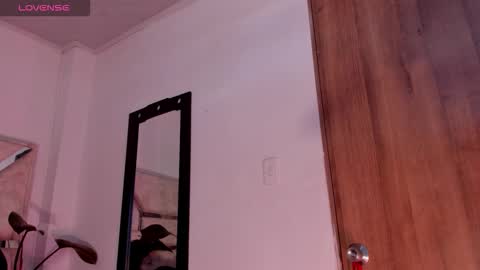 Snapshot of patrik_12 chatting on October 2025 01:55:02 PM patrik online show from October 2025 01:55:02 PM