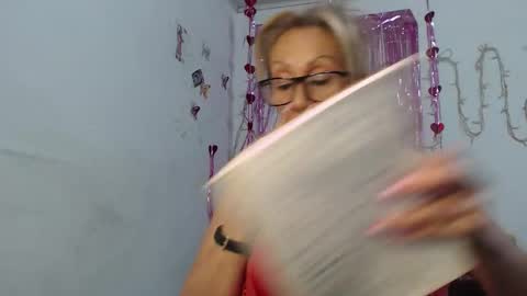 Snapshot of patty_sexy69 chatting on January 2025 02:39:02 AM Patty online show from January 2025 02:39:02 AM