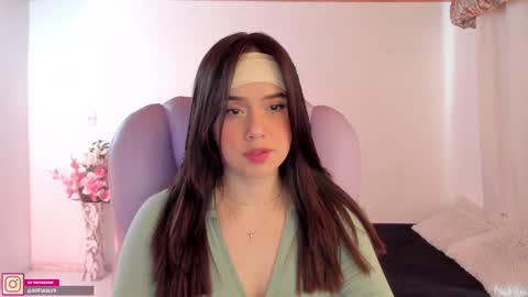 Sofa online show from December 2024 06:18:02 PM