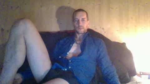 Snapshot of paueriwan chatting on February 2025 07:42:02 AM paueriwan online show from February 2025 07:42:02 AM
