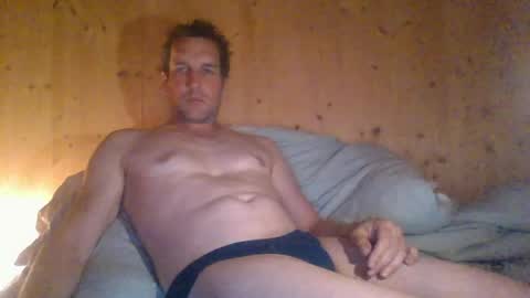 Snapshot of paueriwan chatting on April 2026 08:04:02 PM paueriwan online show from April 2026 08:04:02 PM