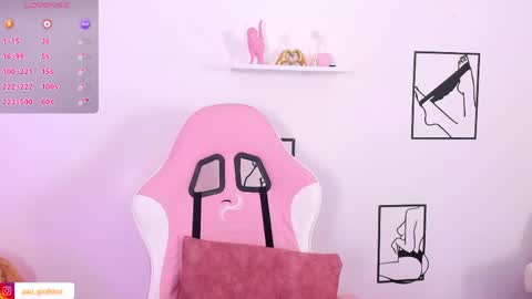 Paulina online show from April 2026 11:53:02 PM