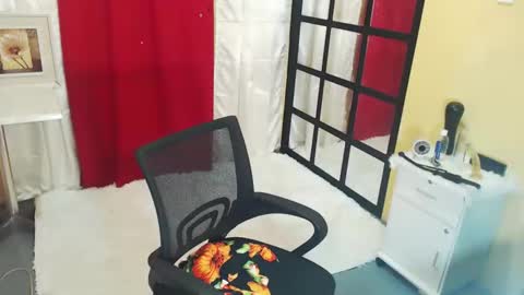 MrBigPaul online show from September 2025 06:59:02 AM