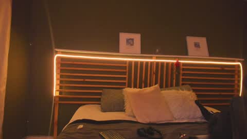 Snapshot of paul_evanss chatting on January 2025 01:11:01 PM Paul online show from January 2025 01:11:01 PM