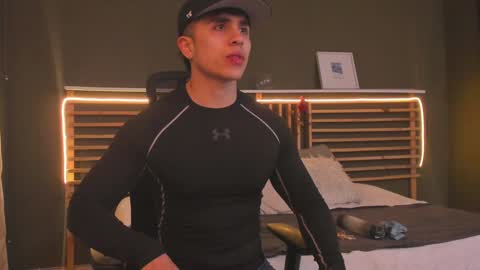 Snapshot of paul_evanss chatting on January 2025 12:38:01 PM Paul online show from January 2025 12:38:01 PM