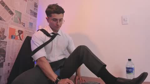 Snapshot of paul_evanss chatting on February 2025 06:22:01 PM Paul online show from February 2025 06:22:01 PM