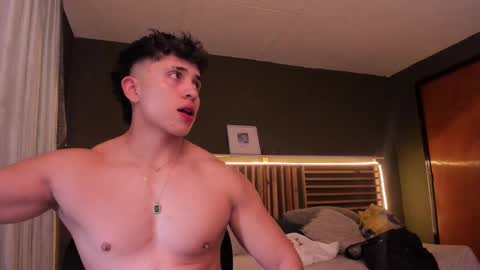 Snapshot of paul_evanss chatting on October 2025 02:15:01 PM Paul online show from October 2025 02:15:01 PM