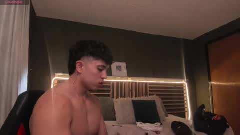 Snapshot of paul_evanss chatting on October 2025 01:30:01 PM Paul online show from October 2025 01:30:01 PM