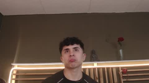 Snapshot of paul_evanss chatting on November 2025 01:32:02 PM Paul online show from November 2025 01:32:02 PM