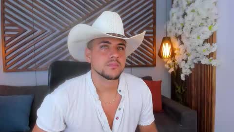 Paul Rivera online show from September 2025 08:11:02 PM