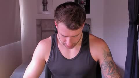 PAUL ROGER online show from February 2025 04:53:02 PM