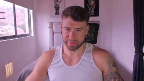 PAUL ROGER online show from March 2025 04:57:02 PM