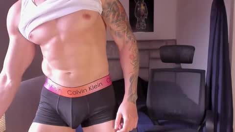 PAUL ROGER online show from October 2025 06:47:02 PM