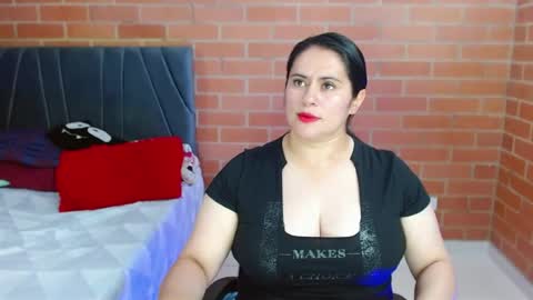 Snapshot of paula__117 chatting on August 2026 11:30:02 PM paula__117 online show from August 2026 11:30:02 PM