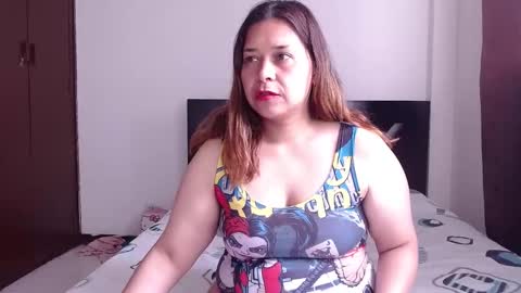 PAULA online show from September 2025 07:04:02 PM