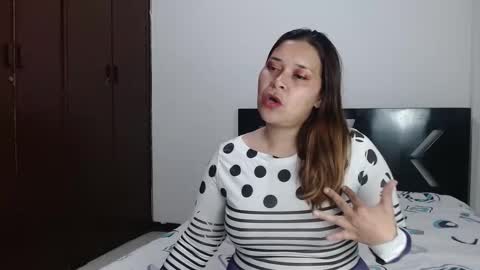 PAULA online show from October 2025 12:30:02 AM