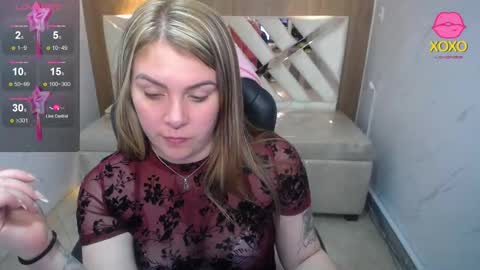 Snapshot of paula_b_ chatting on March 2026 12:42:01 PM Paula online show from March 2026 12:42:01 PM