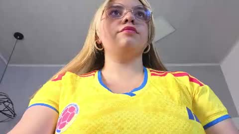 Paula online show from July 2026 08:13:02 PM