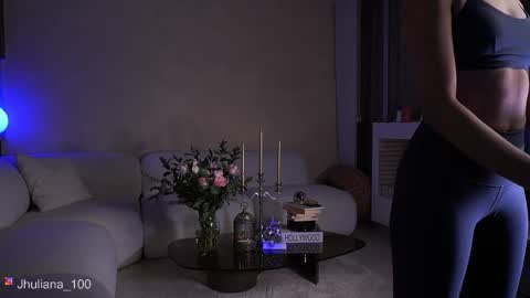 Paula online show from December 2025 10:38:01 PM