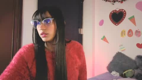 Paula  online show from April 2026 03:37:01 AM