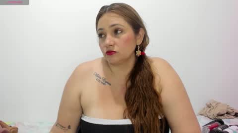 Snapshot of paulaharrison chatting on October 2025 03:10:02 PM paulaharrison online show from October 2025 03:10:02 PM