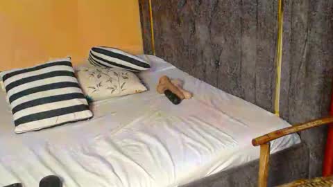 paualah online show from April 2026 05:07:02 PM