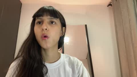 Snapshot of paulainblue chatting on June 2026 03:54:02 AM online show from June 2026 03:54:02 AM
