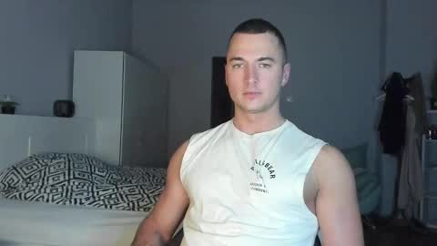 paulblack021 online show from November 2025 09:20:01 PM