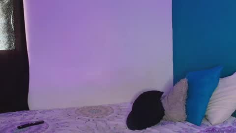 Paulina online show from December 2025 01:06:01 PM