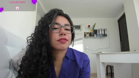 paulina online show from March 2026 06:46:02 PM