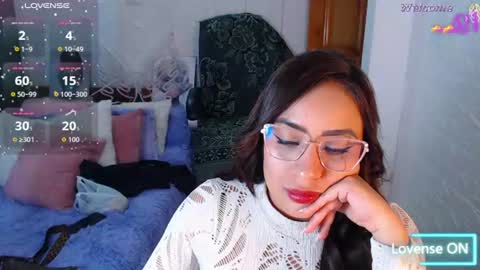 Snapshot of paulina_galvis2700 chatting on June 2026 03:01:02 PM paulina online show from June 2026 03:01:02 PM