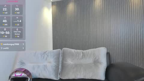 Snapshot of paulina_sweett chatting on February 2025 06:43:01 PM Paulina online show from February 2025 06:43:01 PM