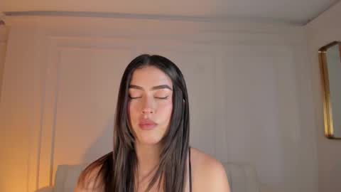 Paulina Santos  online show from March 2026 07:17:02 PM