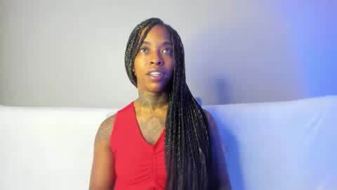 Snapshot of pauline_fox chatting on September 2025 02:00:02 AM Pauline online show from September 2025 02:00:02 AM