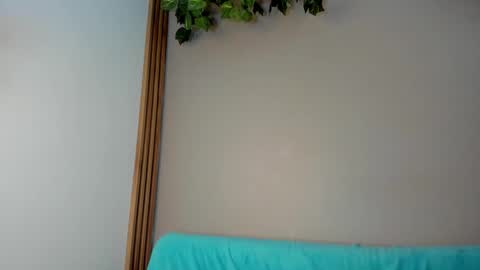 Snapshot of pauline_fox chatting on September 2025 10:20:01 AM Pauline online show from September 2025 10:20:01 AM