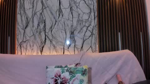 Pauline online show from January 2026 03:23:01 AM